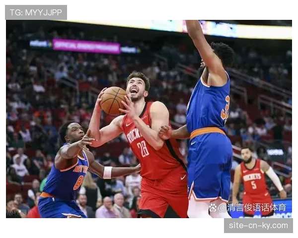 科勒克关键三分定胜局 尼克斯团队助攻28次展布朗体系成效
